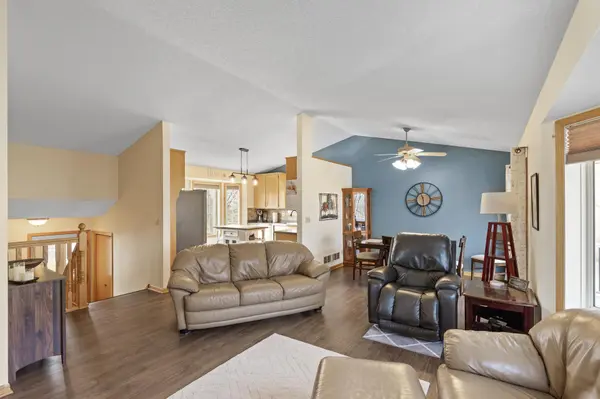 10220 53rd ST NE, Albertville, MN 55301