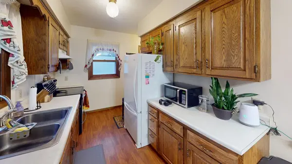 720 W 9th ST, Rush City, MN 55069