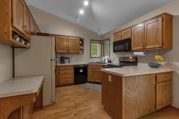 5145 149th LN NW, Anoka, MN 55303