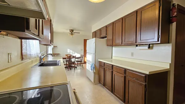501 8th ST SW, Perham, MN 56573