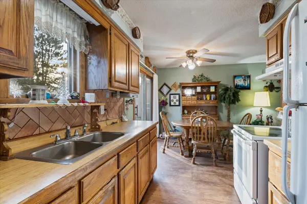 604 Reynolds ST, Grand Rapids, MN 55744