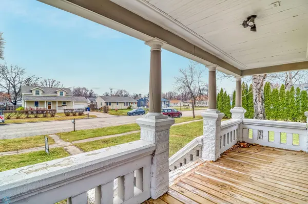 112 5th ST NE, Barnesville, MN 56514