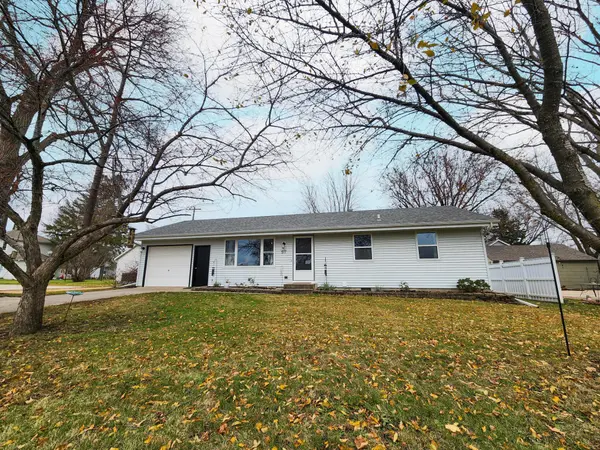 517 Risedorph ST, Le Sueur, MN 56058
