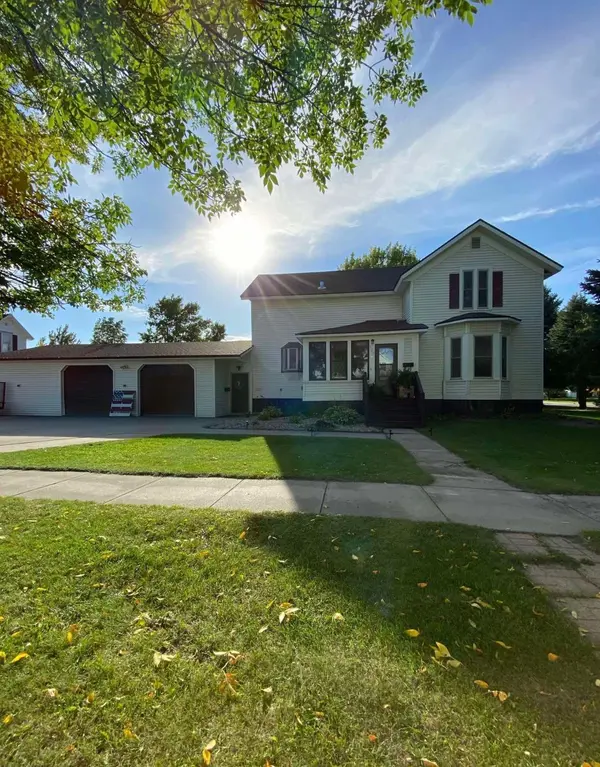 109 3rd ST E, Ada, MN 56510