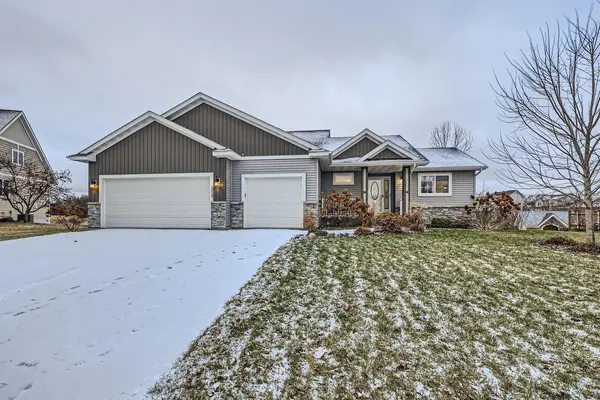 2228 Longhorn LN, Buffalo, MN 55313