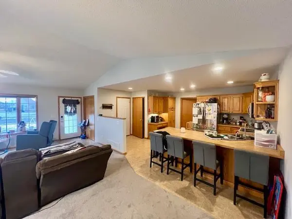 1061 Tamarack PL, New Richmond, WI 54017