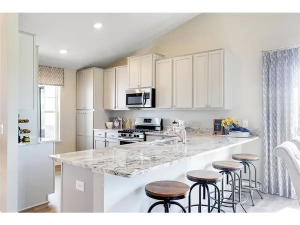 553 Greywood BLVD SW, Delano, MN 55328