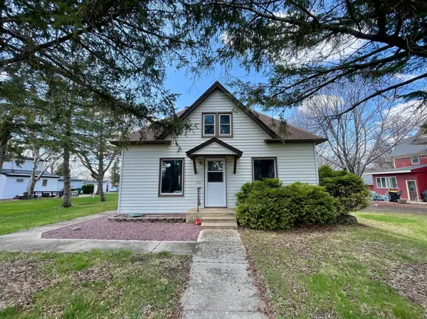 321 Main ST S, Sanborn, MN 56083