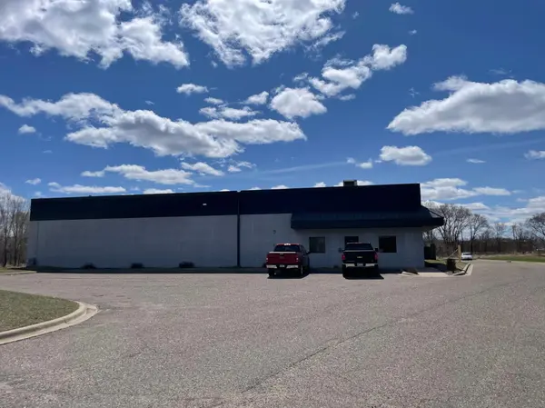 1150 Mckinley ST, Anoka, MN 55303