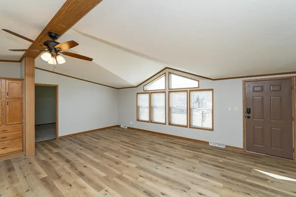 3875 Winesap Dr NW, Rochester, MN 55901