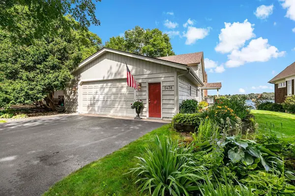 5438 Fairlawn Shores TRL SE, Prior Lake, MN 55372
