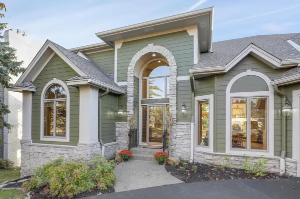 7021 Kenmare DR, Bloomington, MN 55438