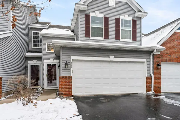 337 Heritage TRL, Circle Pines, MN 55014