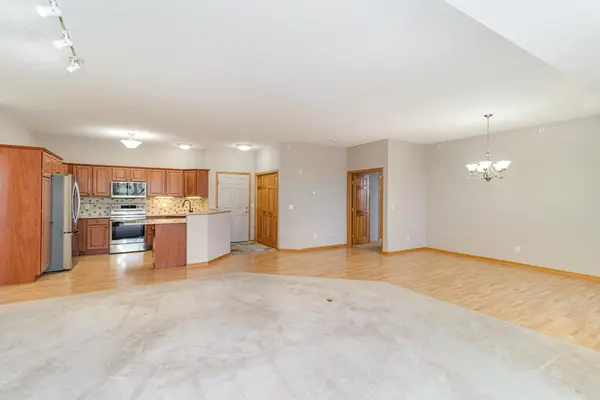 8500 Franlo RD #210, Eden Prairie, MN 55344