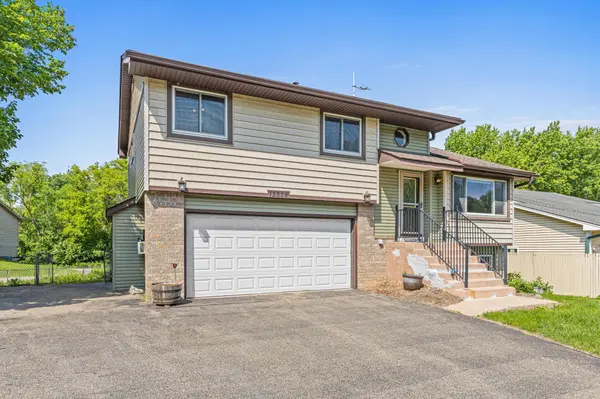 13228 Court PL, Burnsville, MN 55337