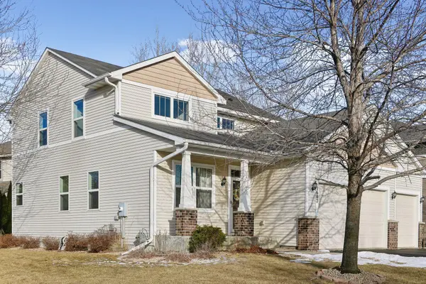 1607 Hackberry CT, Carver, MN 55315