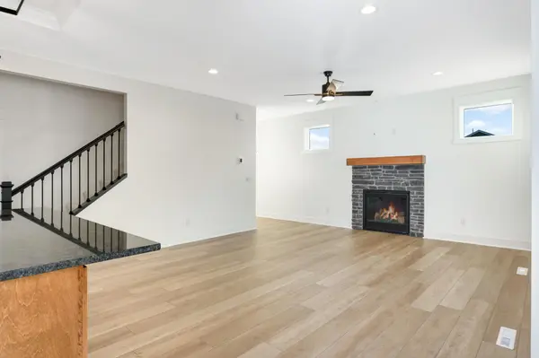 17889 Eclipse AVE, Lakeville, MN 55044