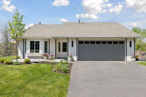 13310 Pepperwood LN, Minnetonka, MN 55305