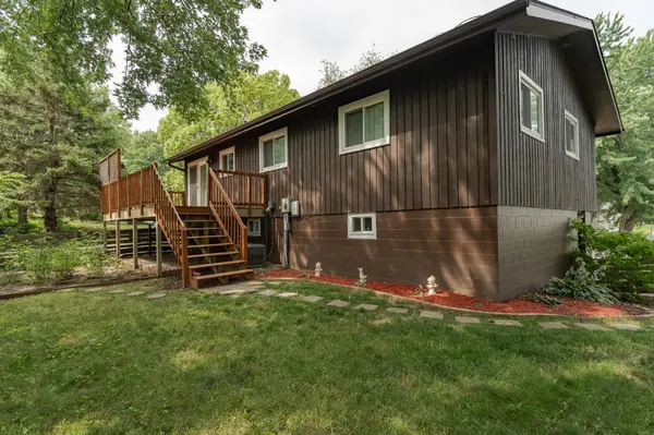 3204 15th AVE NW, Rochester, MN 55901