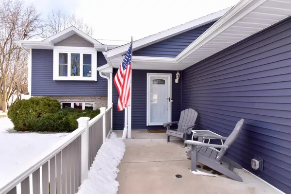 320 Pleasant Ridge DR, Sauk Rapids, MN 56379