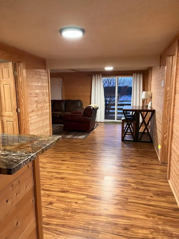 376 E Amber Lake DR, Fairmont, MN 56031