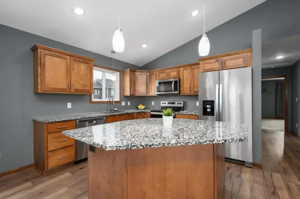 1102 7th AVE NW, Kasson, MN 55944