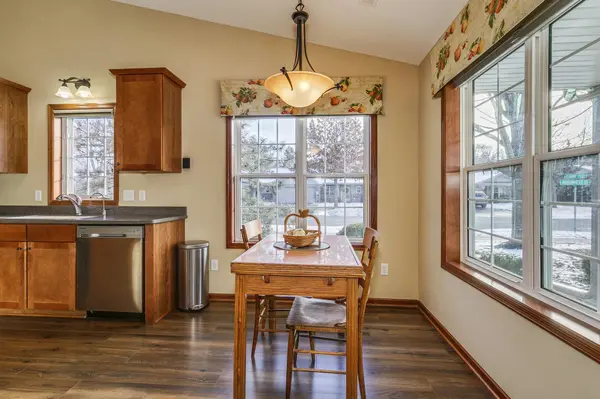 6414 Ojibway PATH, Circle Pines, MN 55014