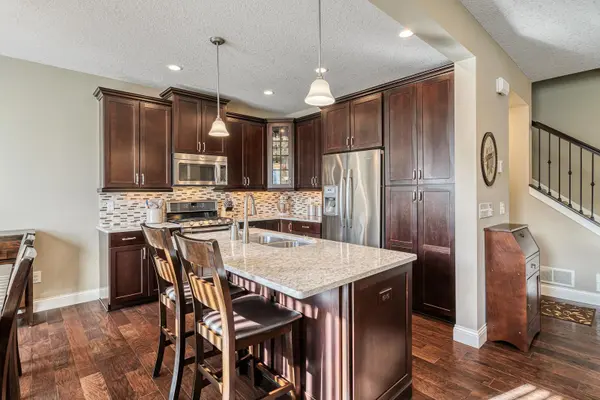 12053 84th WAY N, Maple Grove, MN 55369