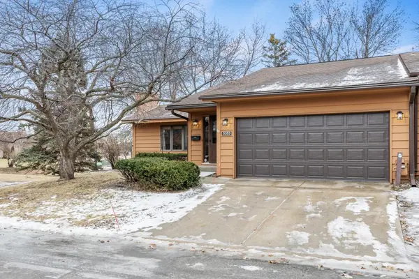 5353 Upper 147th ST W, Apple Valley, MN 55124