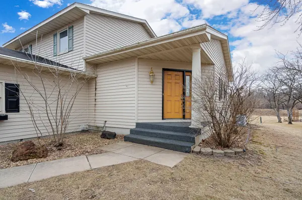 706 20th ST SW, Austin, MN 55912