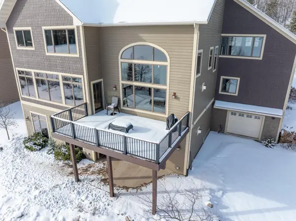 110 Eagle Pointe RD, Coleraine, MN 55722