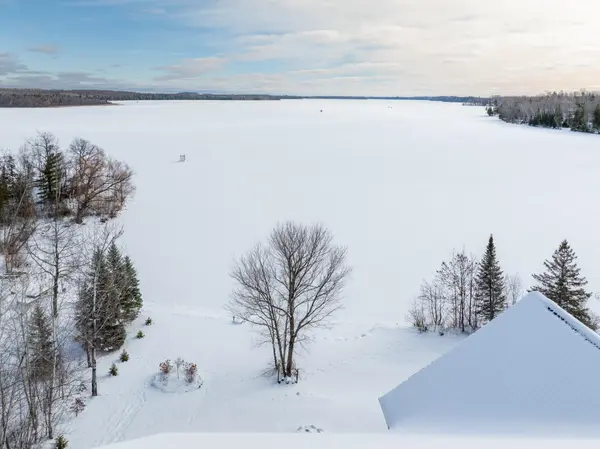 110 Eagle Pointe RD, Coleraine, MN 55722