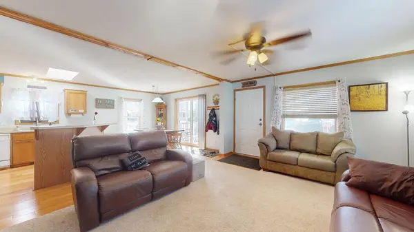 2026 Nightingale AVE NW, Stewartville, MN 55976