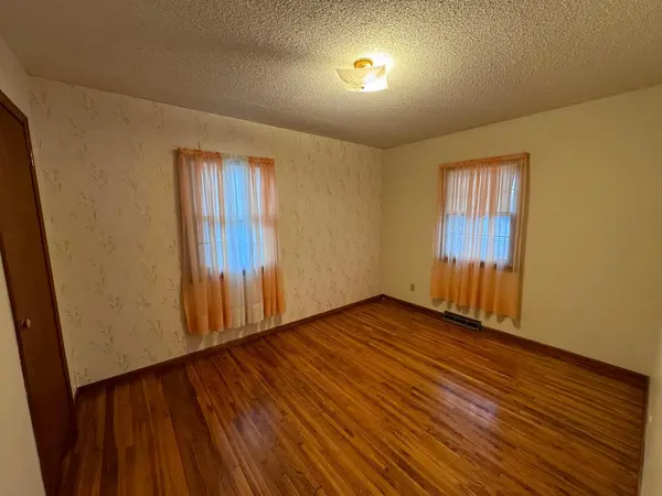210 Parker AVE E Dassel, MN 55325