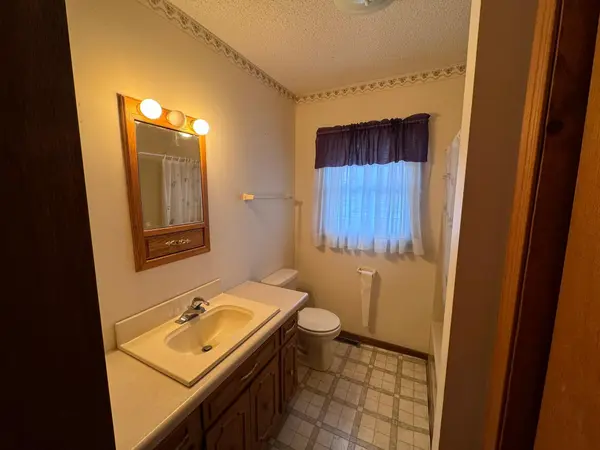 210 Parker AVE E Dassel, MN 55325