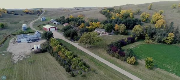 11595 SE 41m ST SE, Valley City, ND 58072