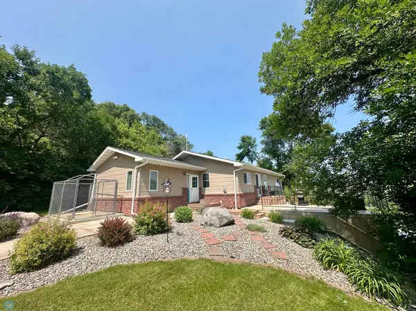 11595 SE 41m ST SE, Valley City, ND 58072