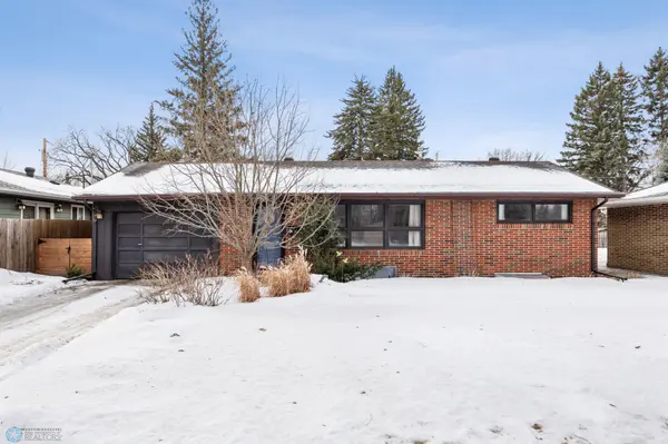 1331 14th AVE S, Moorhead, MN 56560