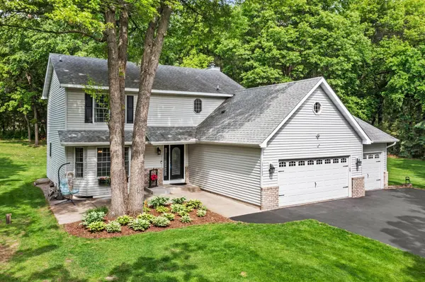 17130 Uplander CIR NW, Andover, MN 55304