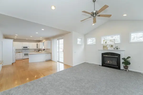 2886 Viola Heights DR NE, Rochester, MN 55906