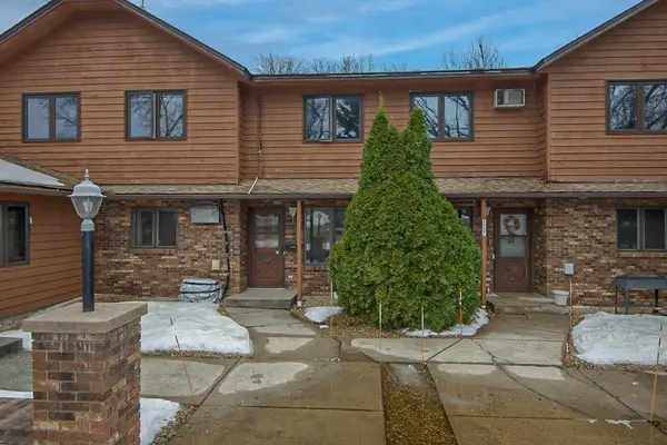1324 1/2 13th Street CIR, Sauk Rapids, MN 56379
