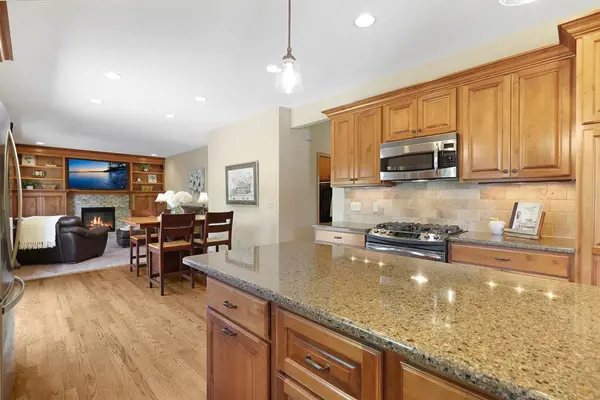 14261 Fossil LN, Apple Valley, MN 55124