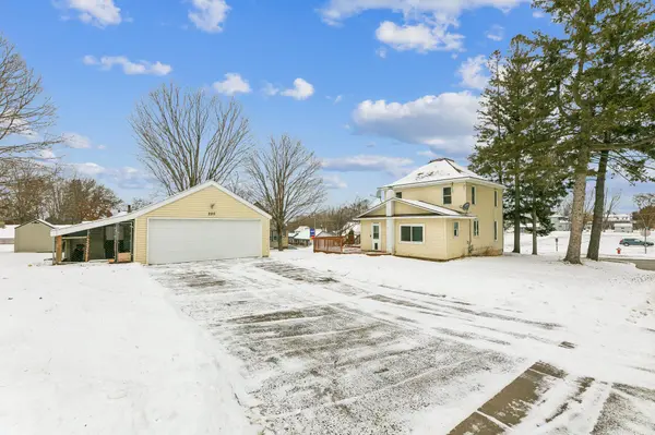 250 River ST,  Holdingford,  MN 56340