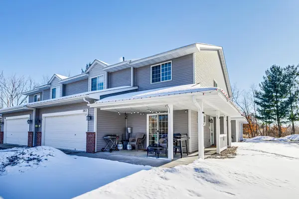 7803 Oak CT,  Circle Pines,  MN 55014