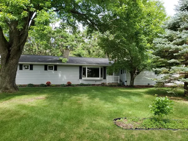 2806 2nd AVE NW, Austin, MN 55912