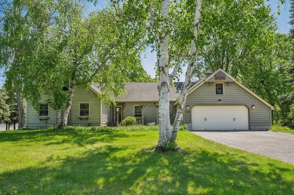 644 11th AVE SE, Forest Lake, MN 55025