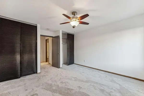 4820 Park Commons DR #124, Minneapolis, MN 55416