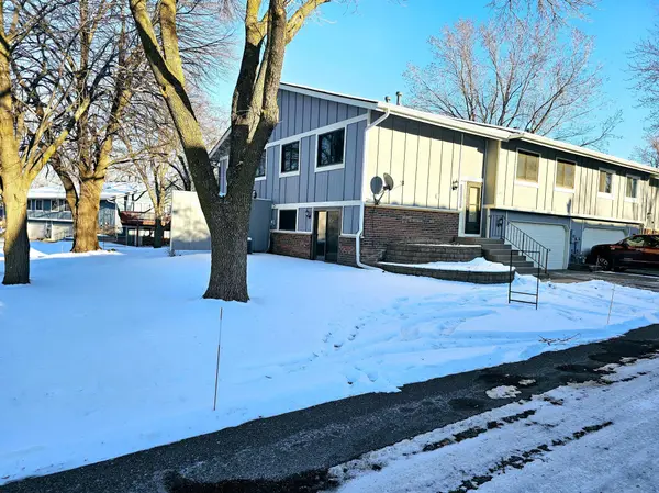 13707 78th AVE N, Maple Grove, MN 55311