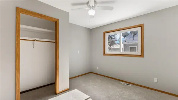 137 4th AVE, Spicer, MN 56288