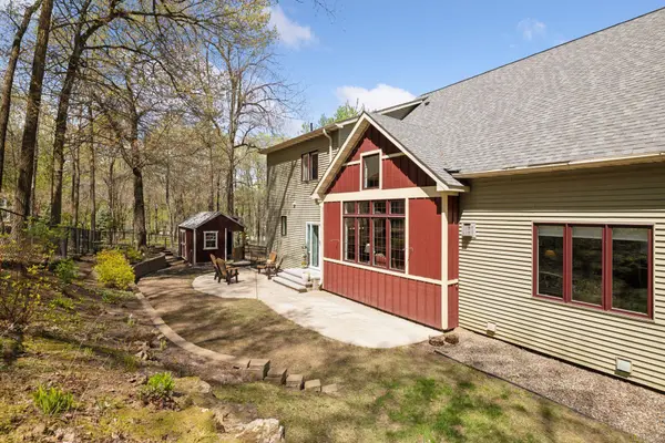 1067 Pioneer RD, Red Wing, MN 55066